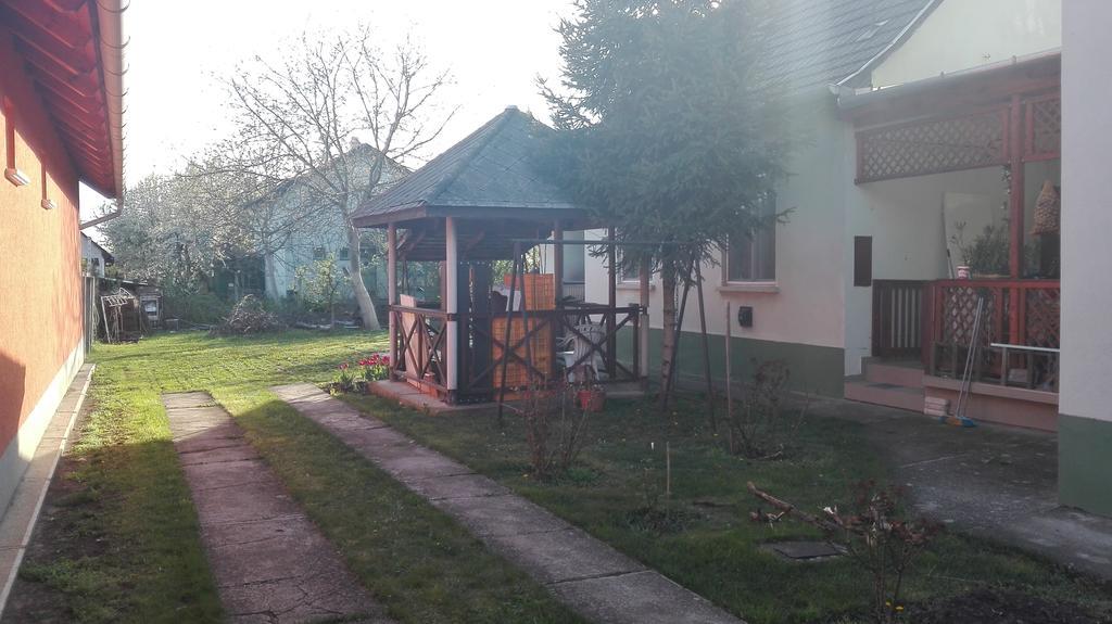 Plajbi Apartment Hajdúszoboszló Exterior foto